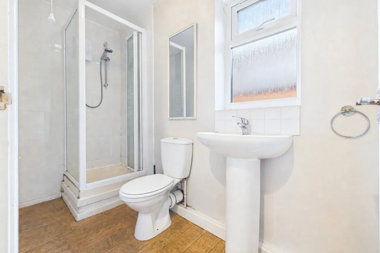 Hitchman Court, CV31, photo 6