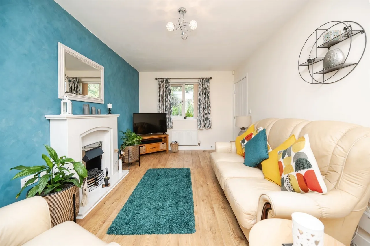 High Street, Kingswinford, photo 8