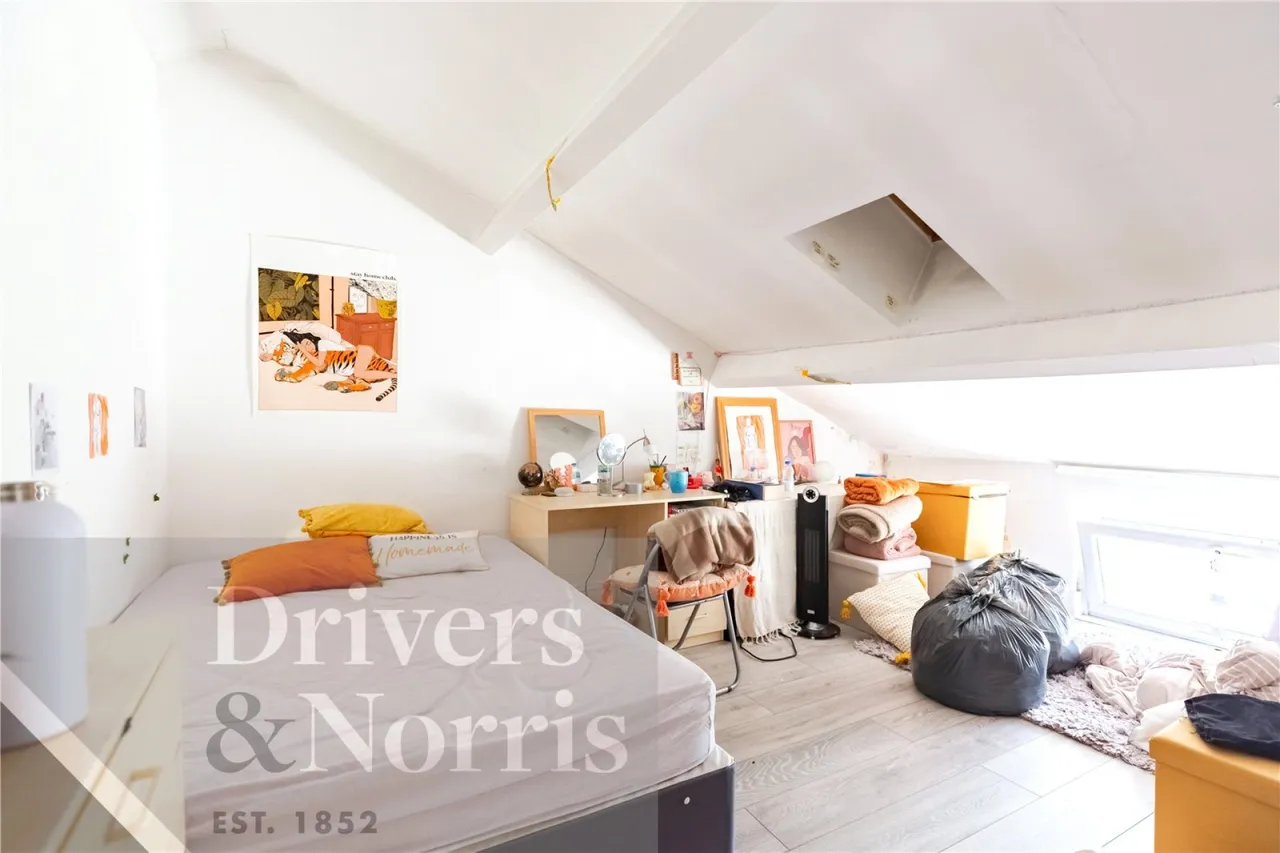 5 bed flat to rent, Hazellville Road, Upper Holloway