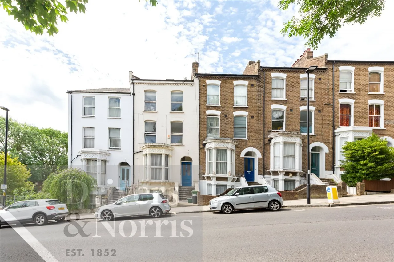 Hazellville Road, Upper Holloway, photo 5