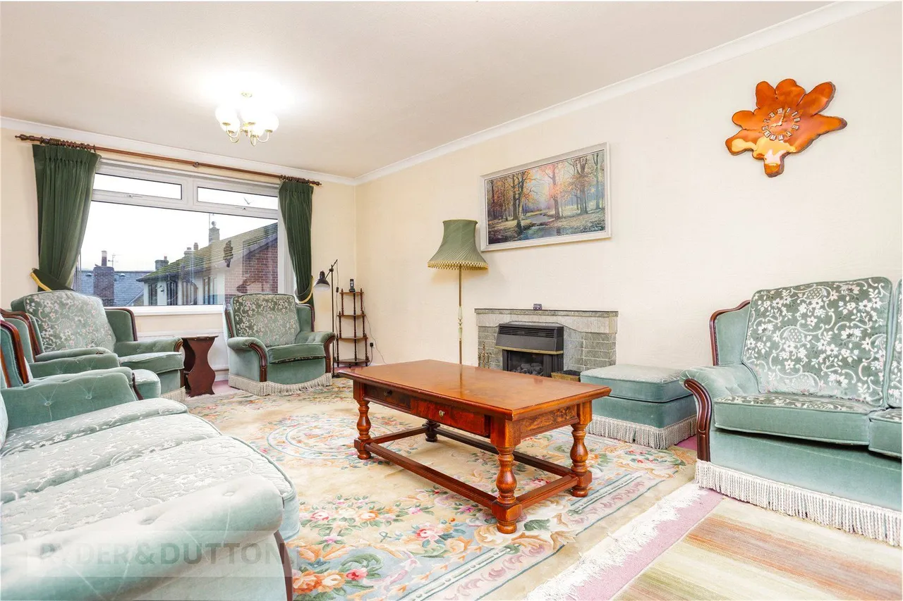 Heath Road, Glossop, SK13, photo 4