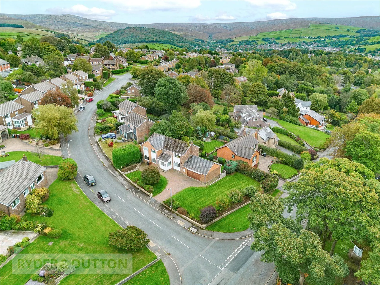 Heath Road, Glossop, SK13, photo 3