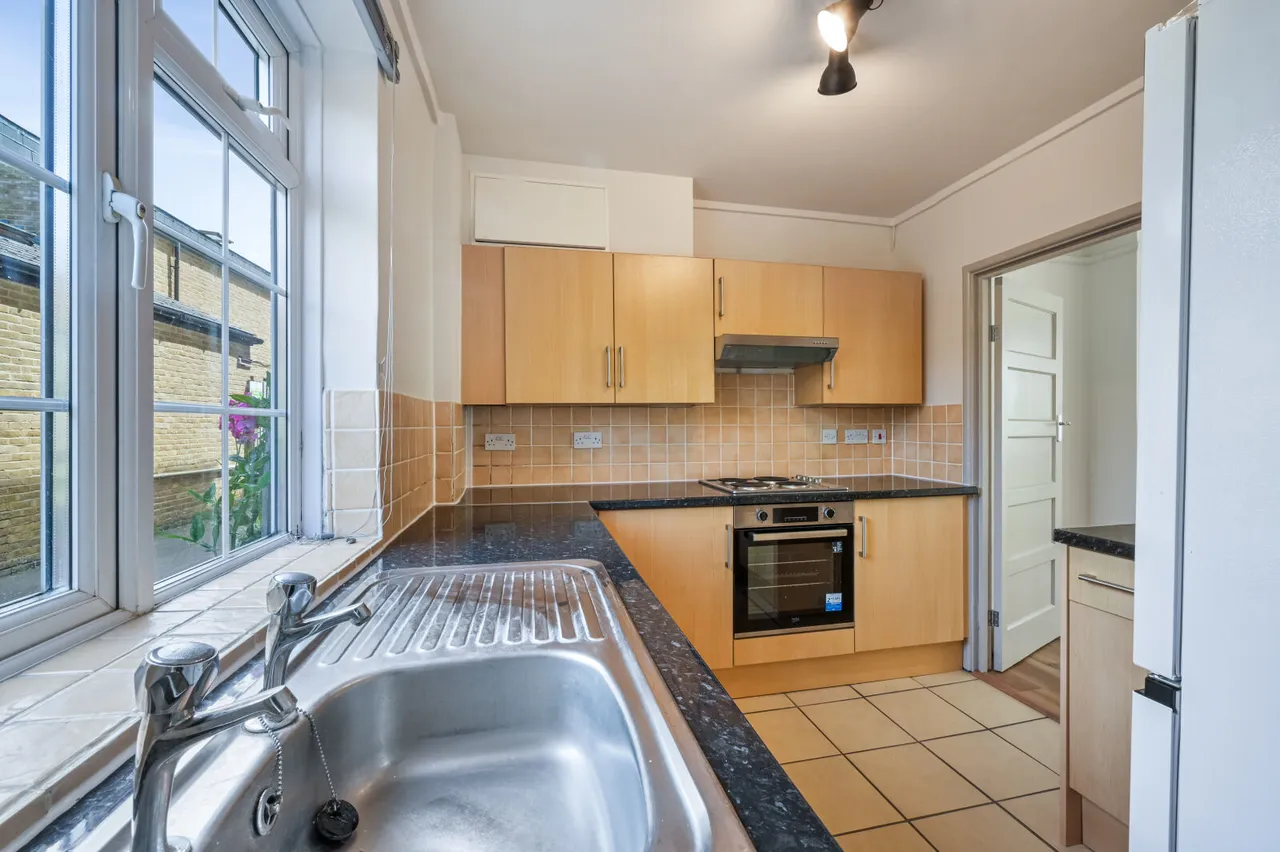Spencer Road, London, SW20, photo 9