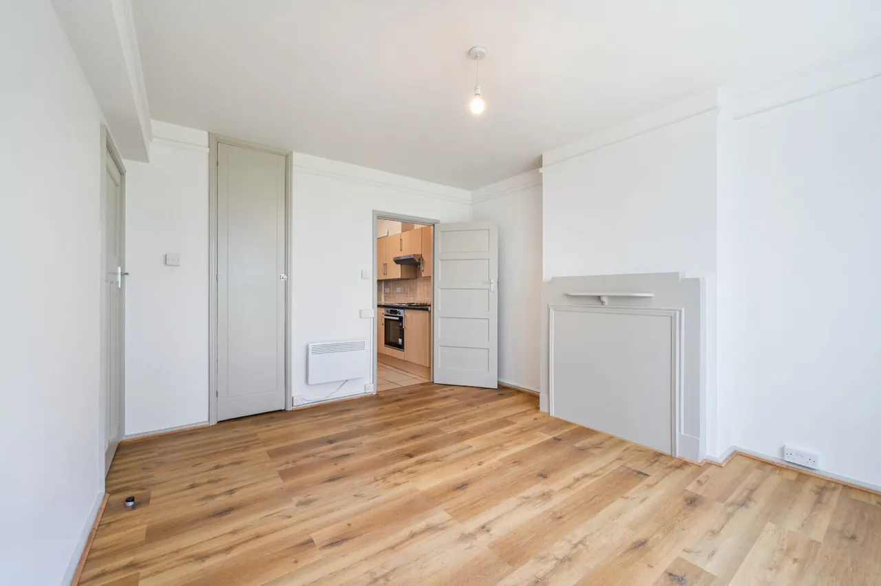 Spencer Road, London, SW20, photo 8