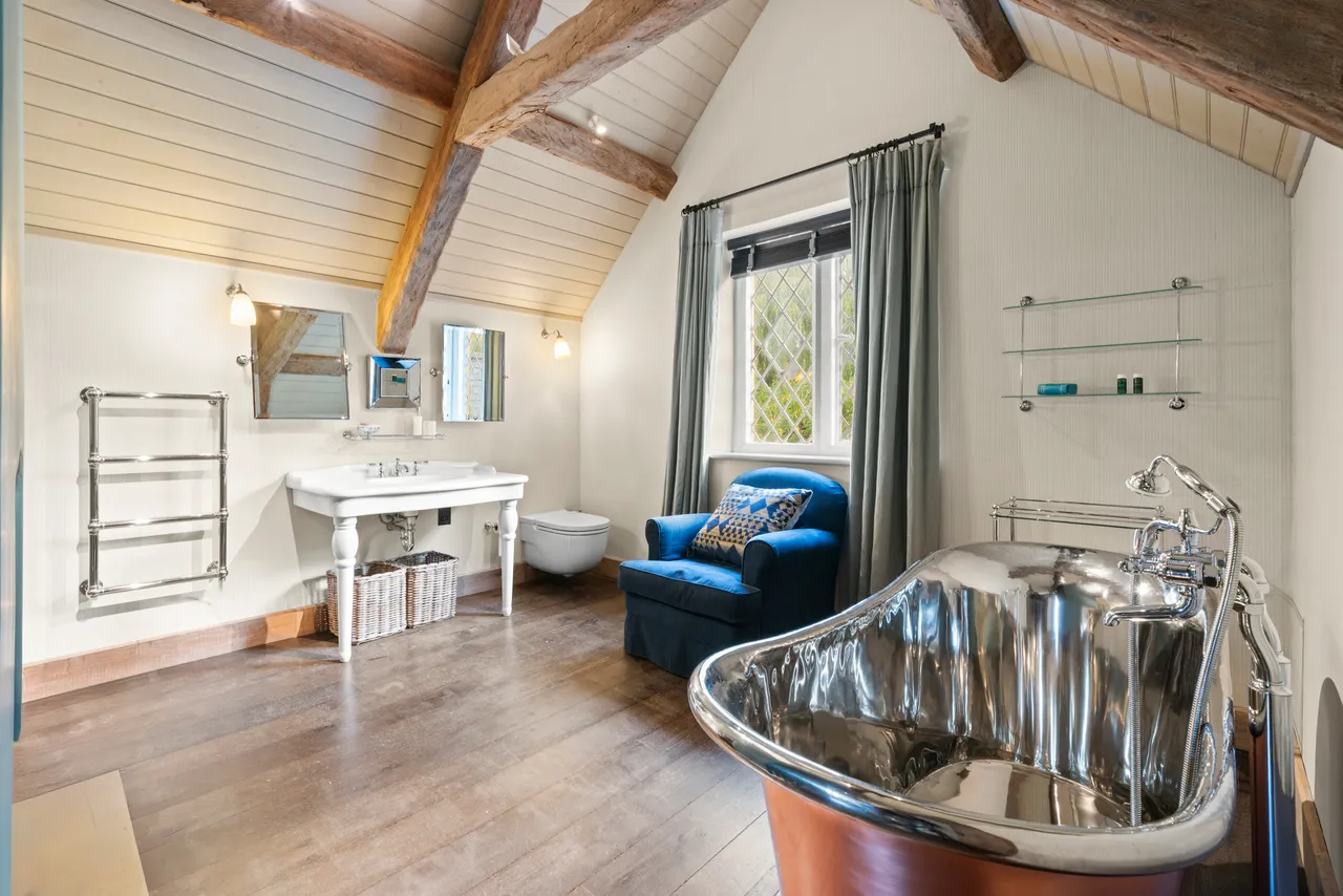 Swinbrook Place, Burford, OX18, photo 9