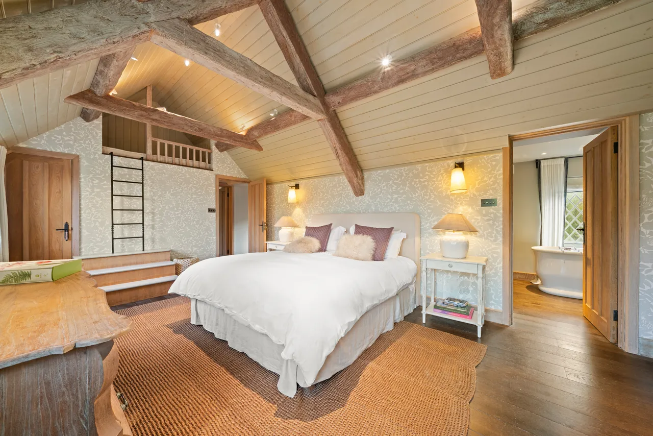 Swinbrook Place, Burford, OX18, photo 6