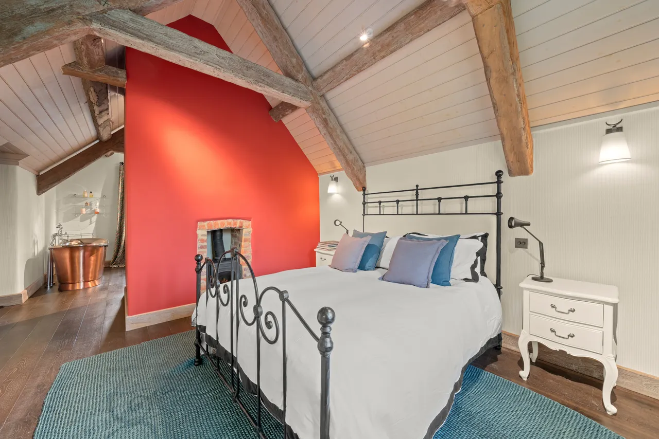 Swinbrook Place, Burford, OX18, photo 13
