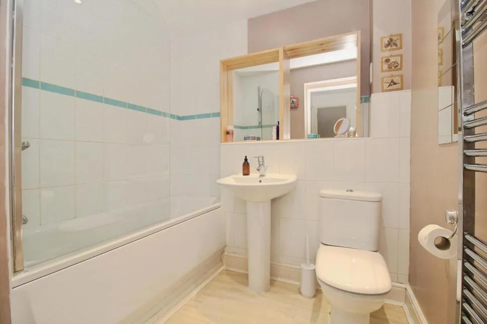 Long Meadow Drive, Hinckley, LE10, photo 9