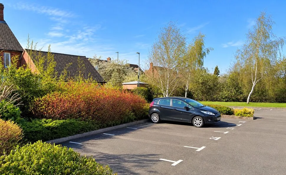 Long Meadow Drive, Hinckley, LE10, photo 11