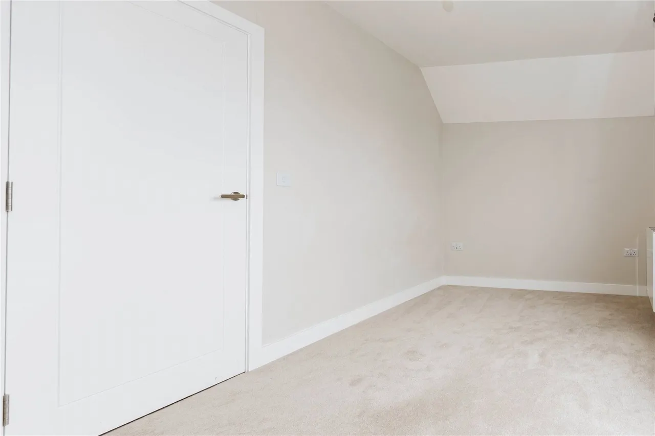 Mina Park Crescent, St Werburgh's, BS2, photo 21