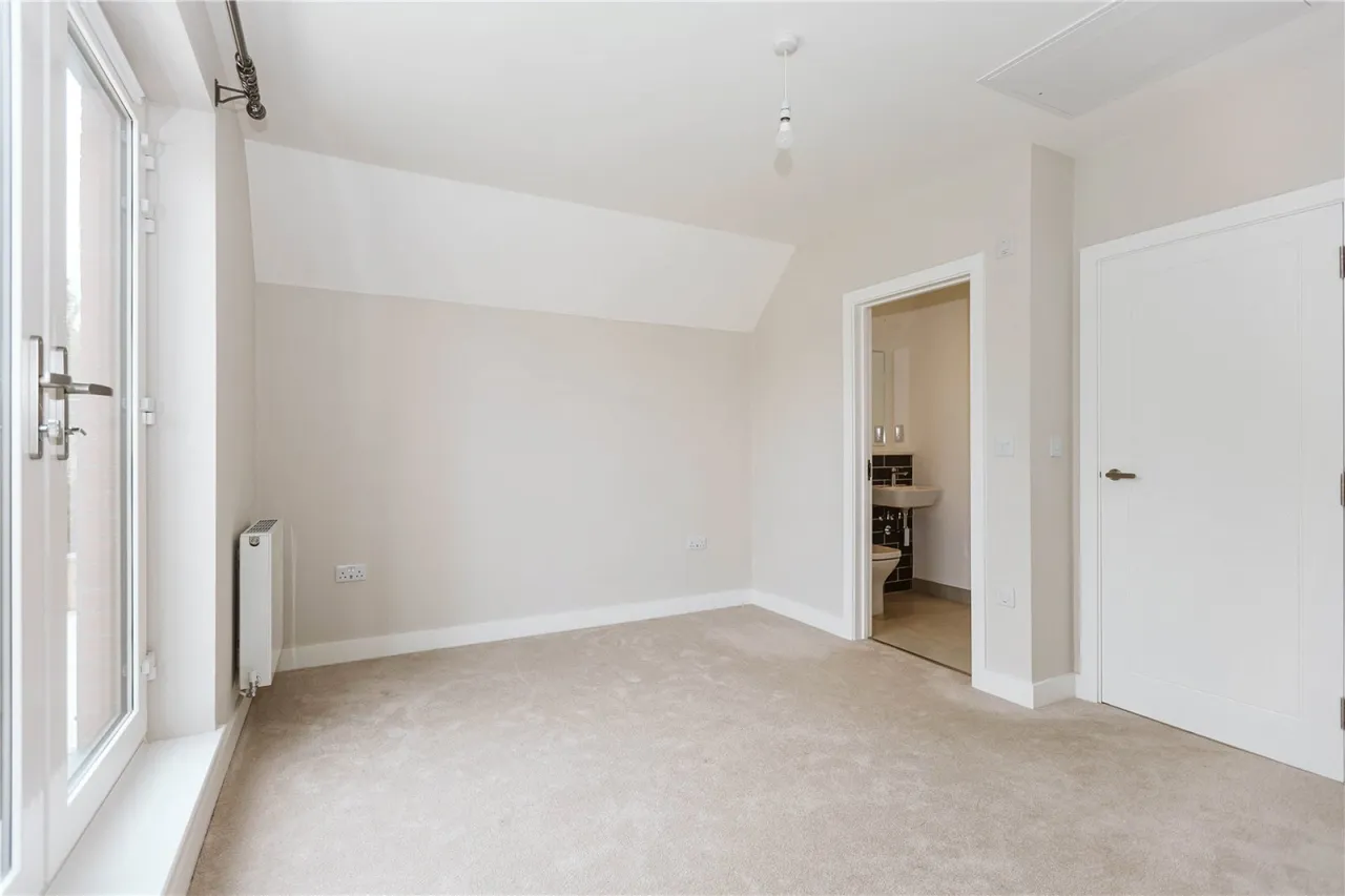Mina Park Crescent, St Werburgh's, BS2, photo 24