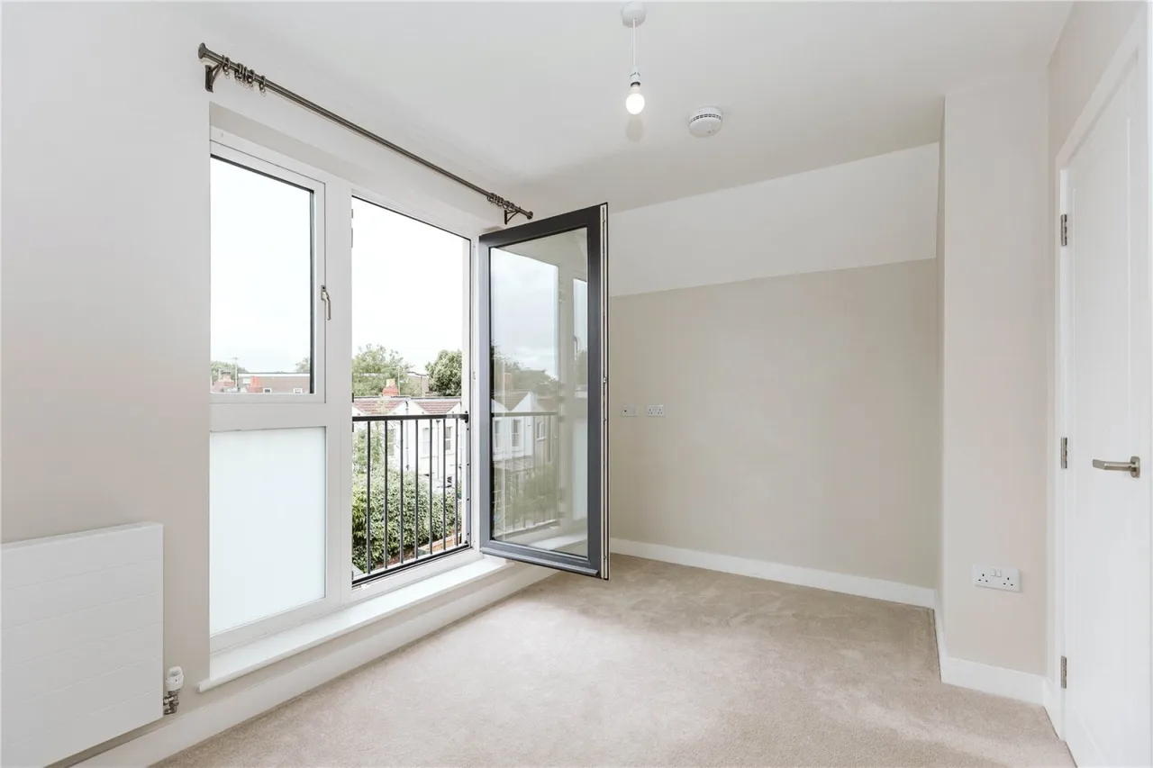 Mina Park Crescent, St Werburgh's, BS2, photo 19