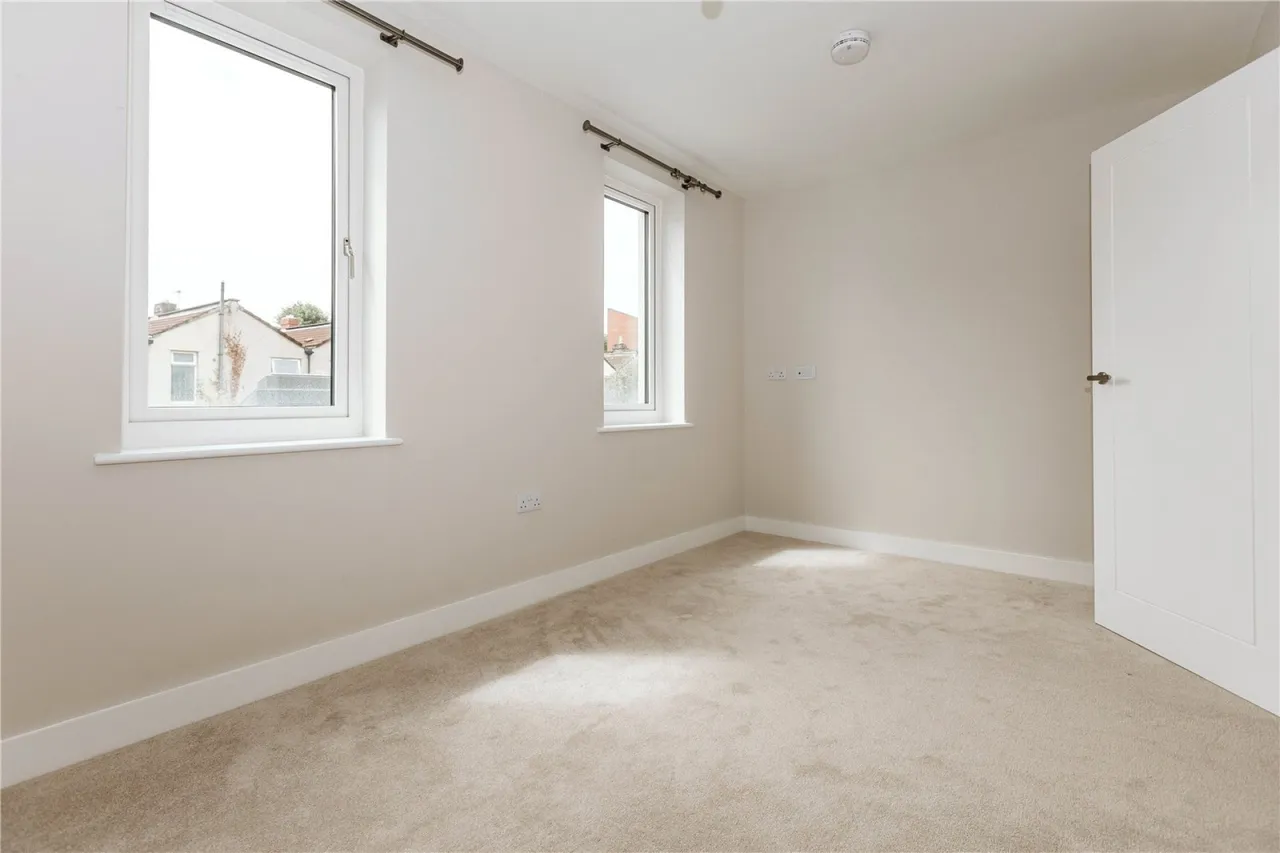 Mina Park Crescent, St Werburgh's, BS2, photo 27