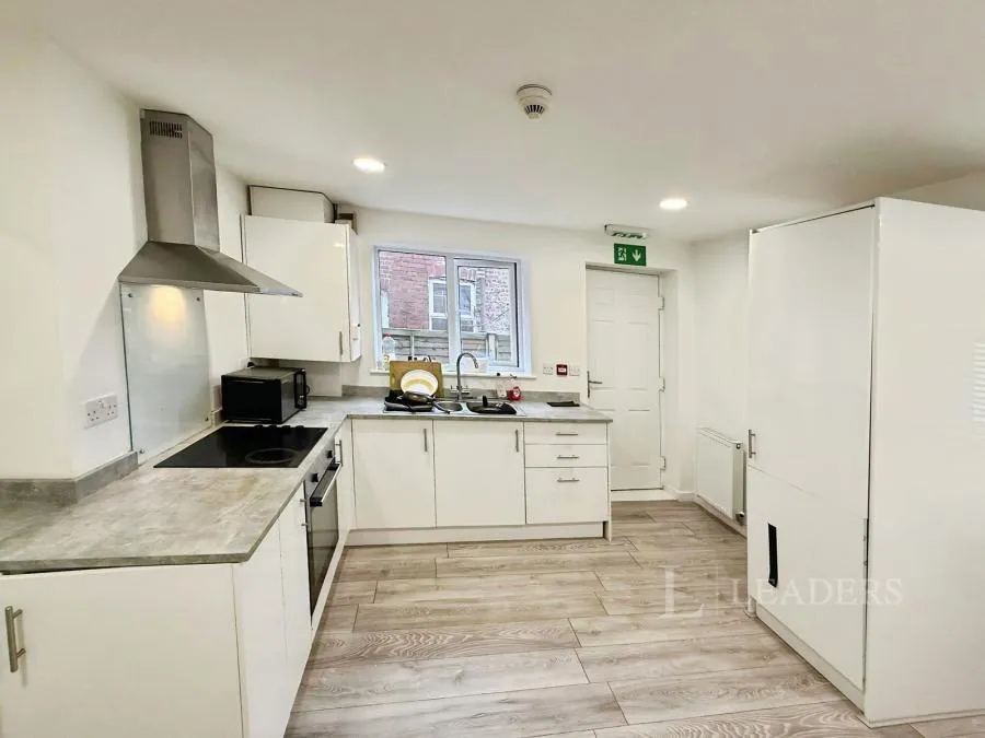 Queen Street, Normanton, WF6, photo 6