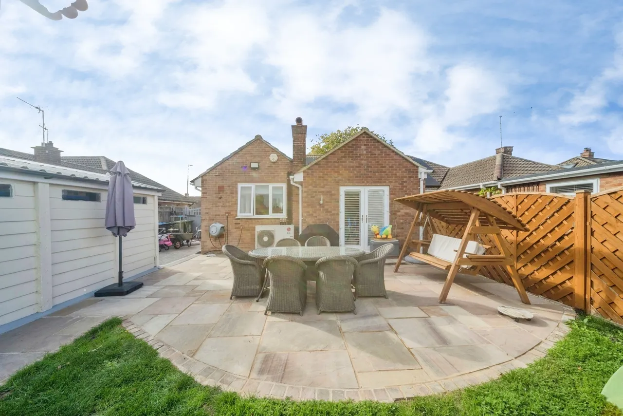 Shenley Road, Bletchley, MK3, photo 18