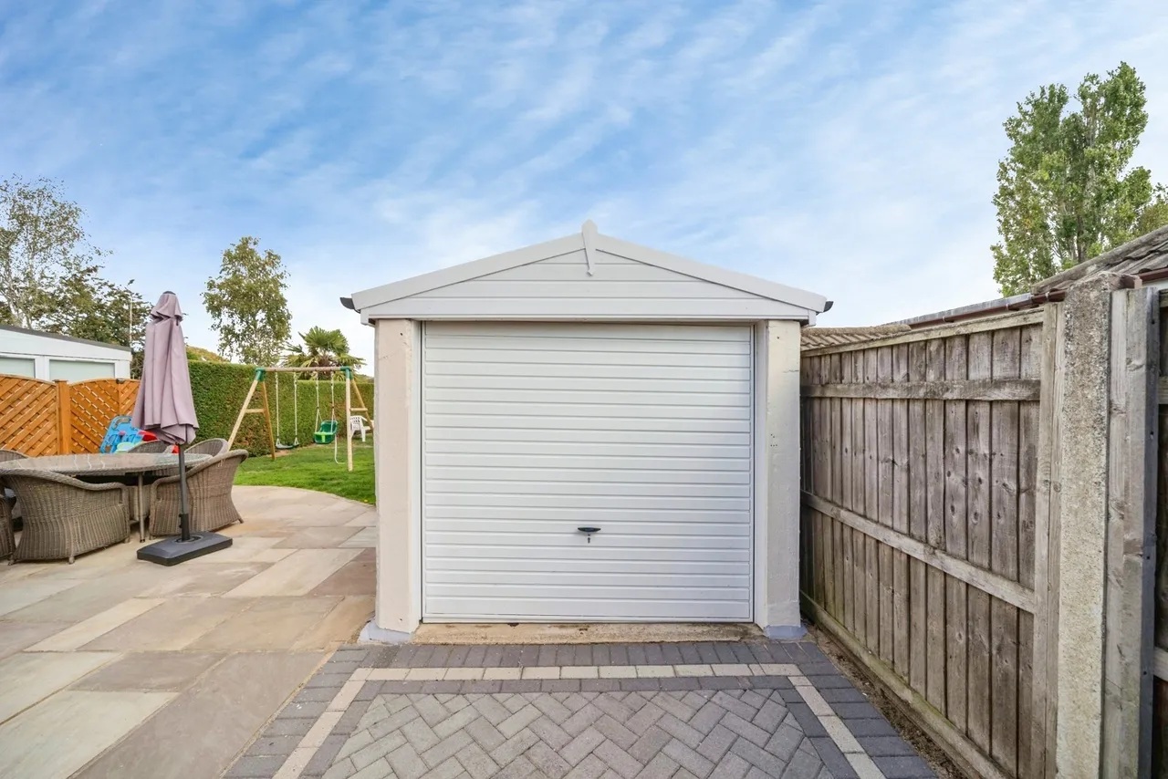 Shenley Road, Bletchley, MK3, photo 19