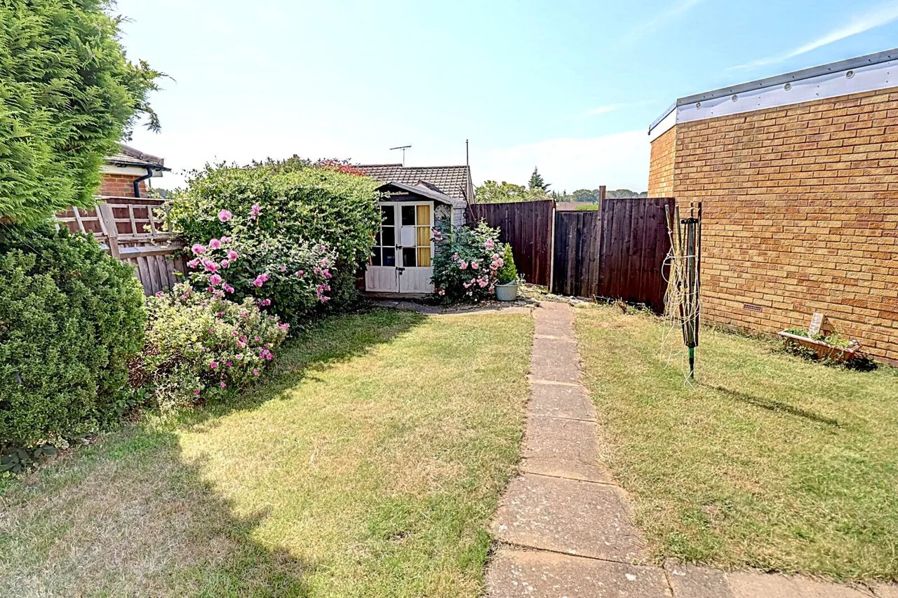 Brackley Road, High Wycombe, HP15, photo 4