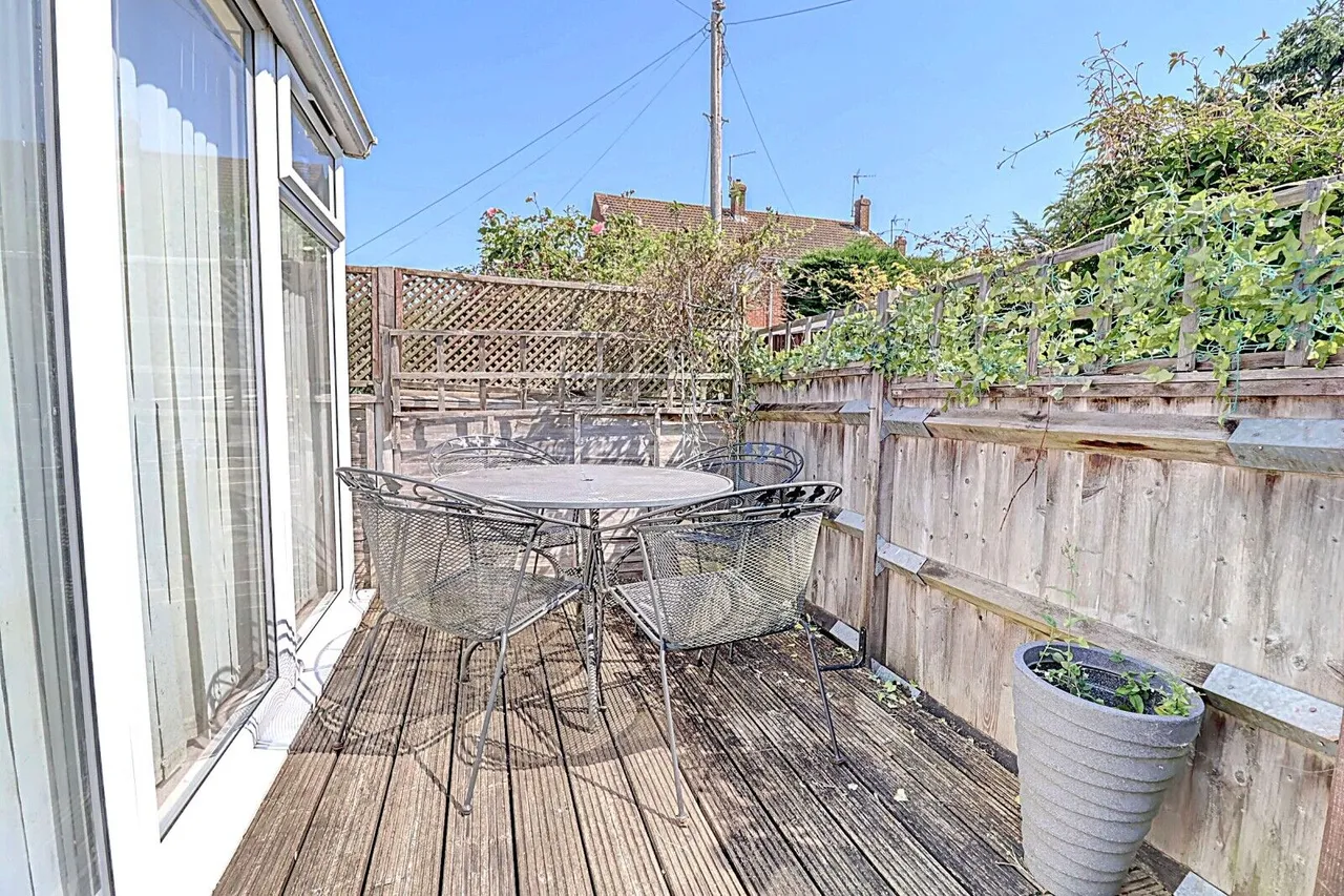 Brackley Road, High Wycombe, HP15, photo 12