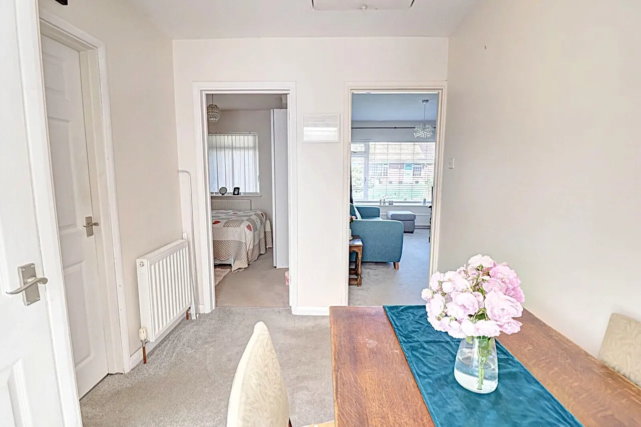 Brackley Road, High Wycombe, HP15, photo 3