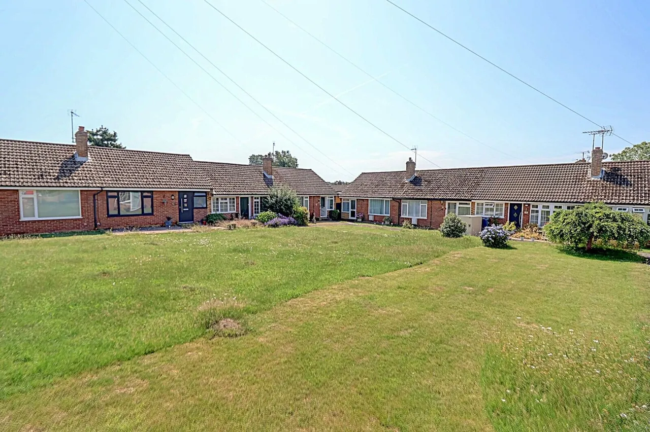 Brackley Road, High Wycombe, HP15, photo 5