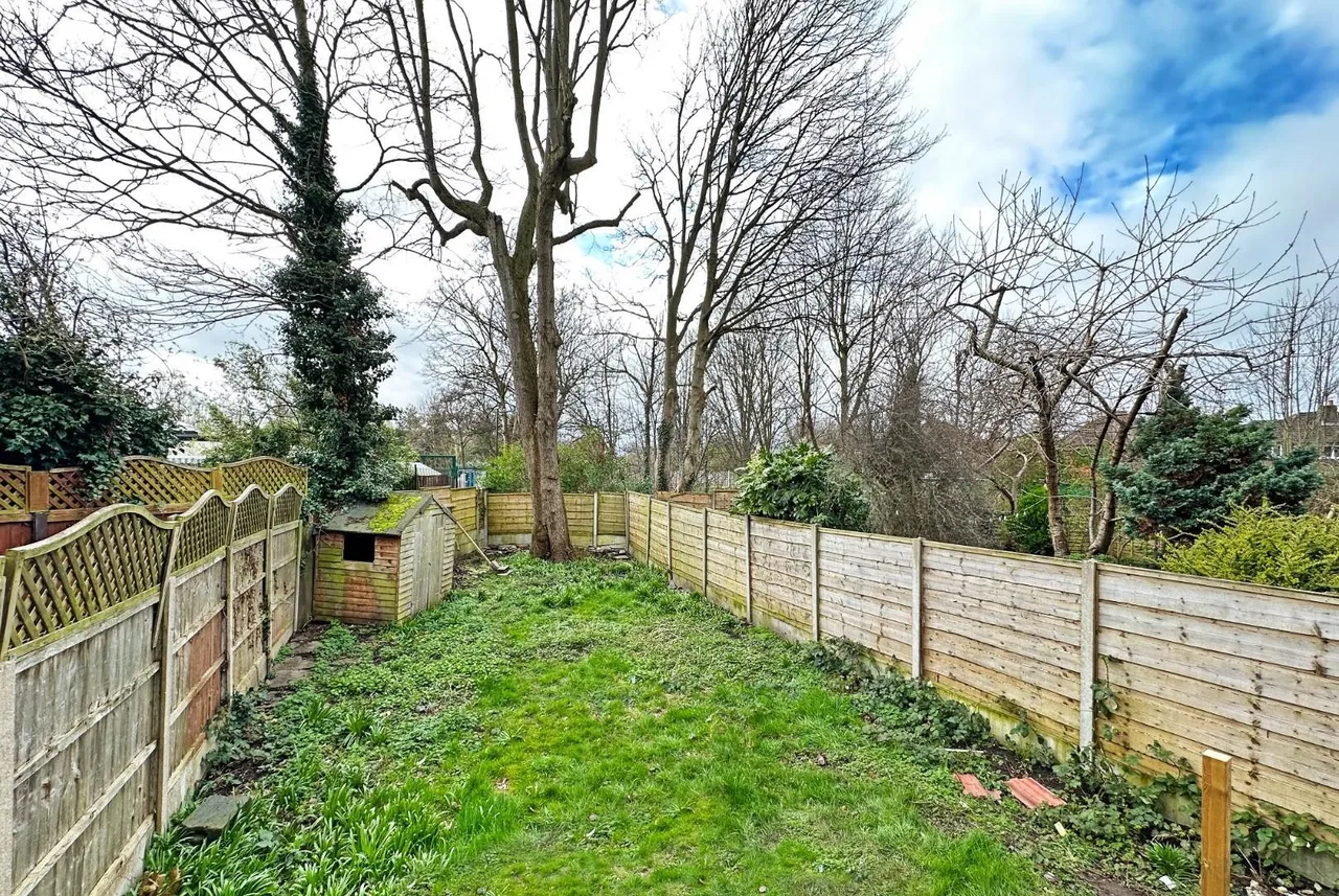 Houldsworth Avenue, Timperley, Cheshire WA14 1SS, photo 23