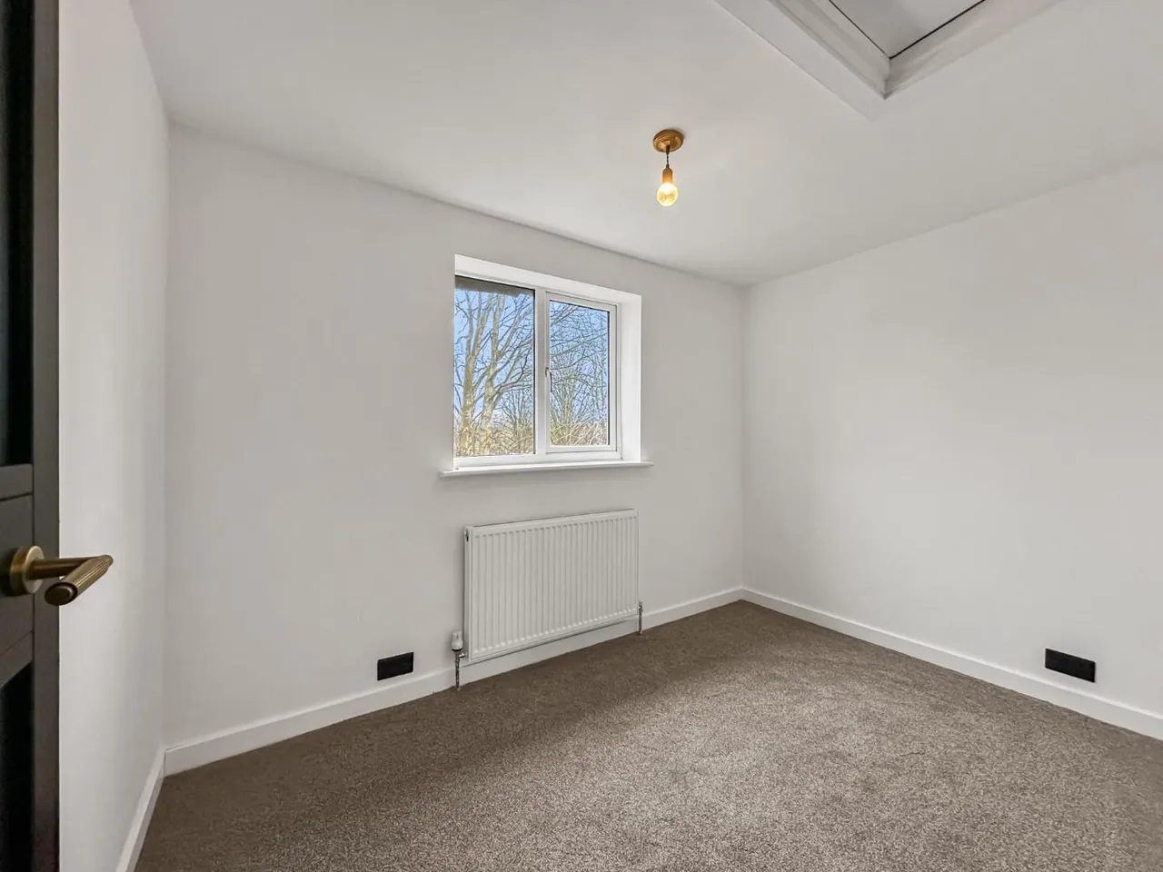 Houldsworth Avenue, Timperley, Cheshire WA14 1SS, photo 20