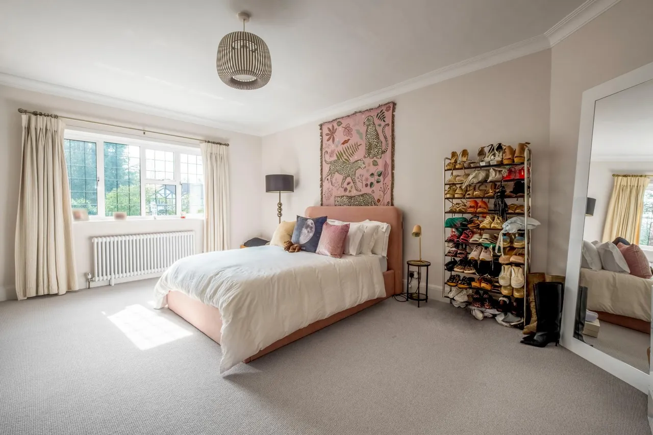 Waterhouse Lane, Kingswood, photo 55