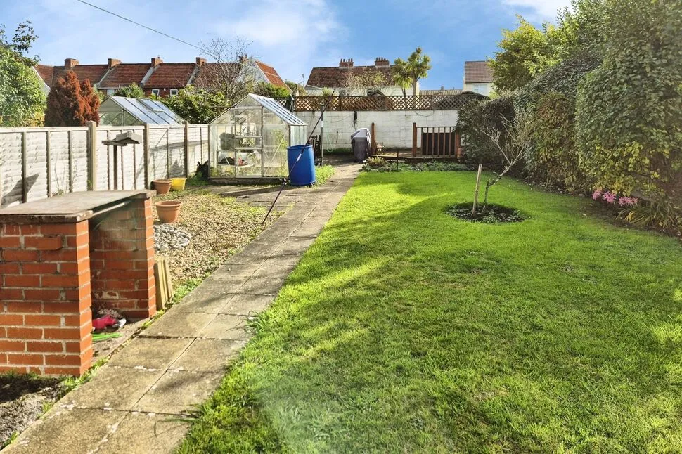 Oldville Avenue, Clevedon, BS21, photo 15