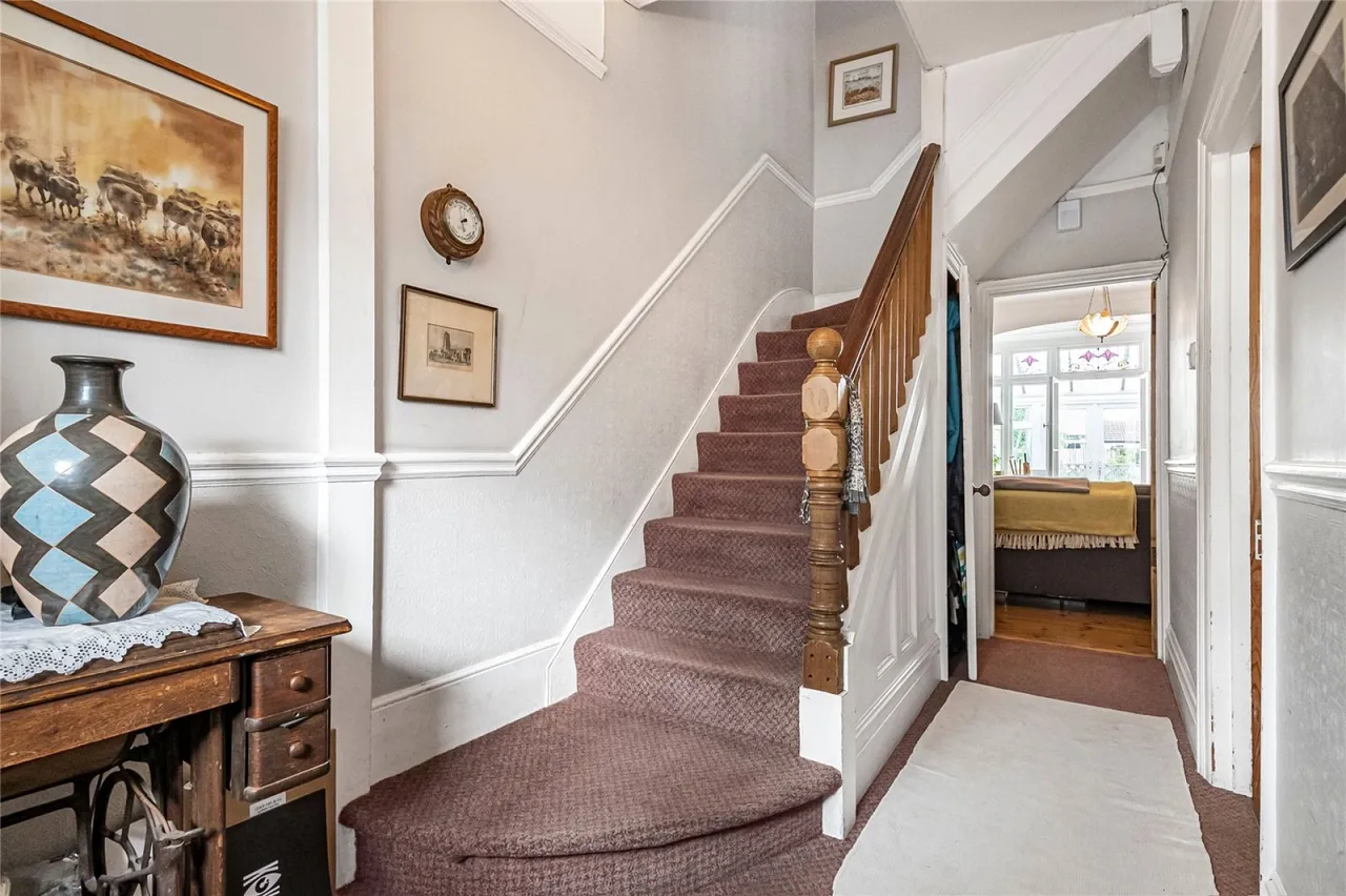 Woodnook Road, Furzedown, photo 13