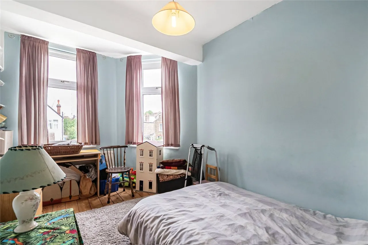 Woodnook Road, Furzedown, photo 6