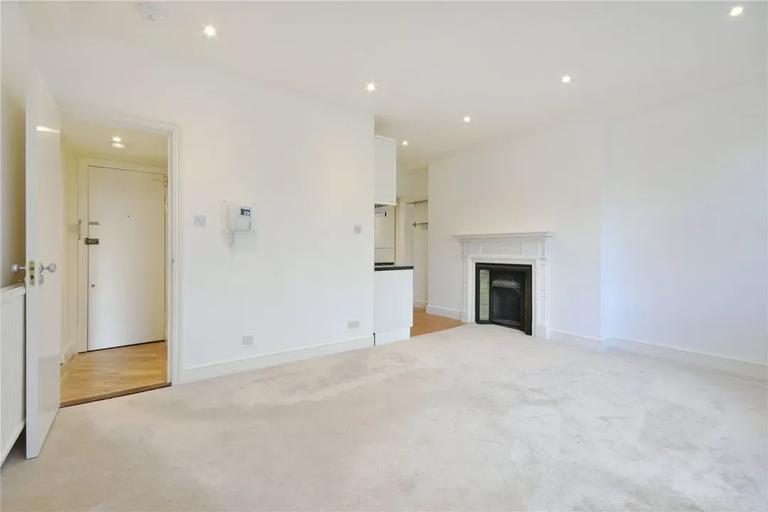 Fitzjohns Avenue, Hampstead, London, NW3, photo 13