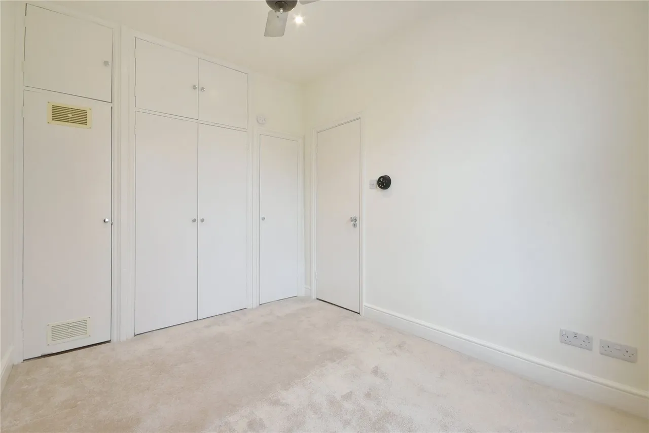 Fitzjohns Avenue, Hampstead, NW3, photo 12