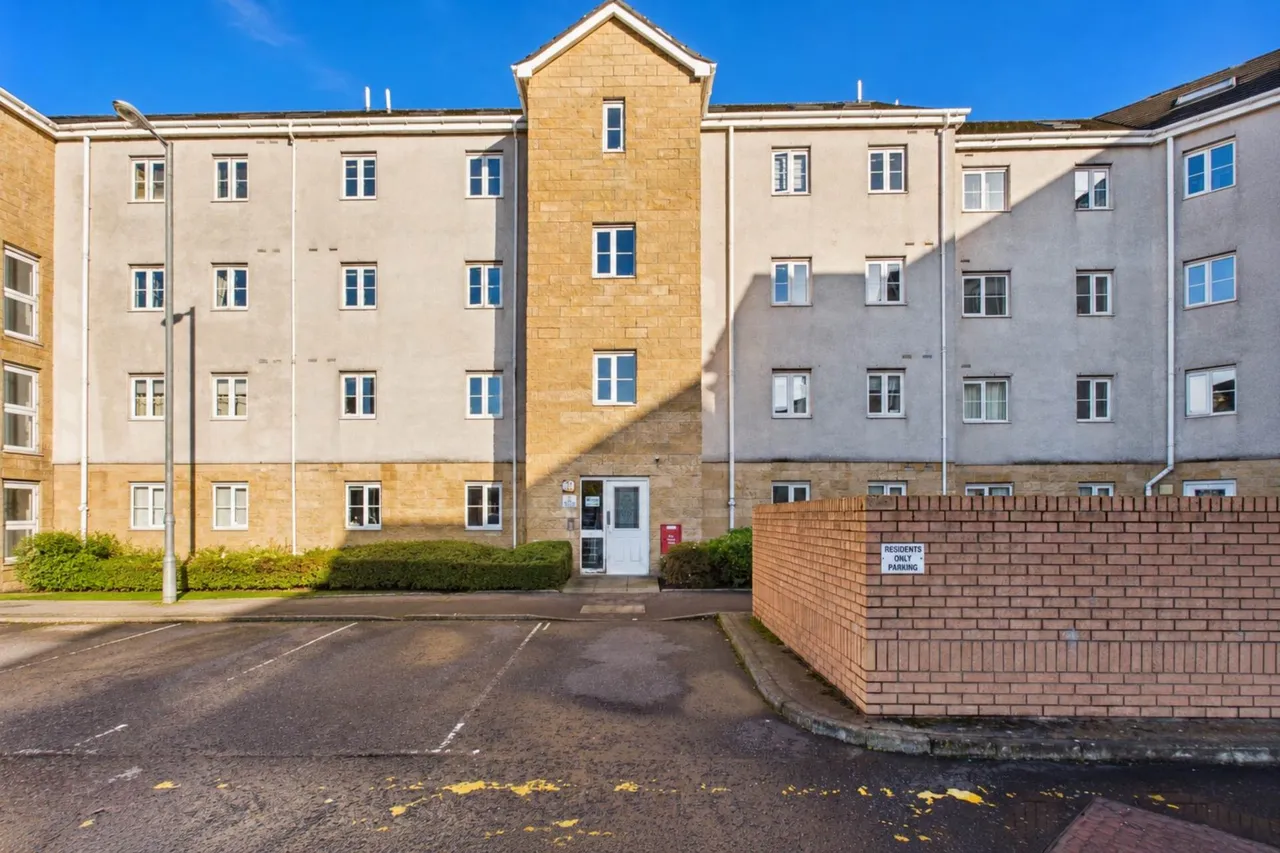 Lloyd Court, Rutherglen, photo 20