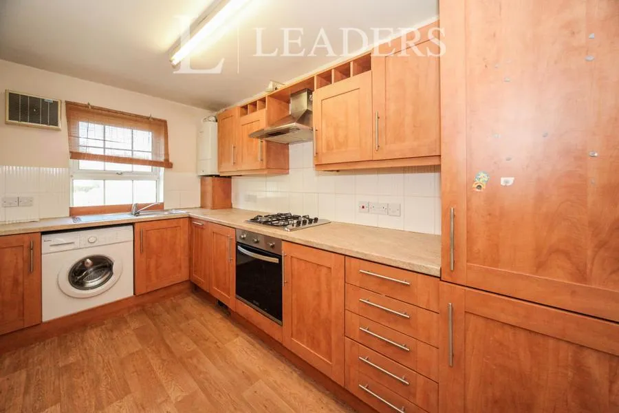 London Road, Dunstable, LU6, photo 2