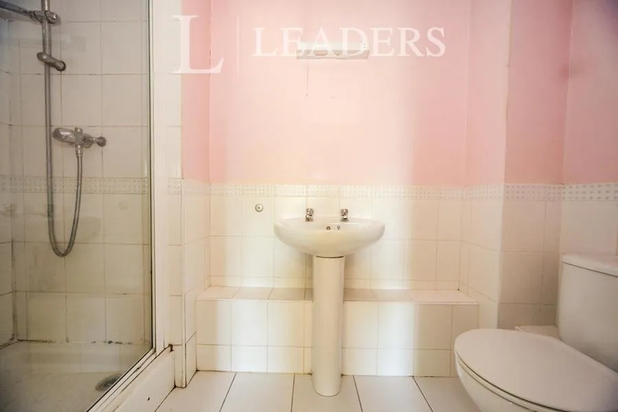 London Road, Dunstable, LU6, photo 8