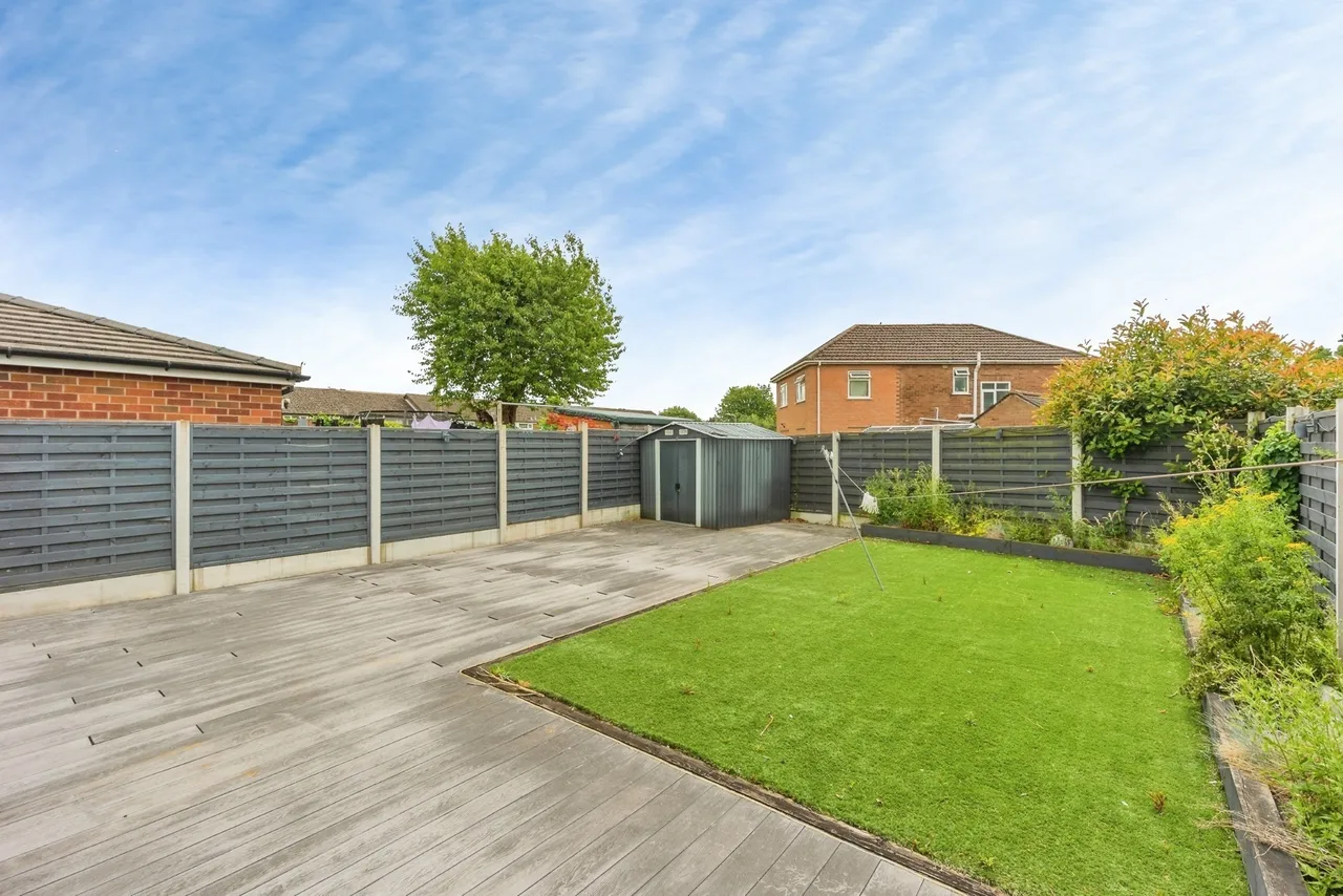 Delamere Avenue, Sale, Greater Manchester, M33, photo 30