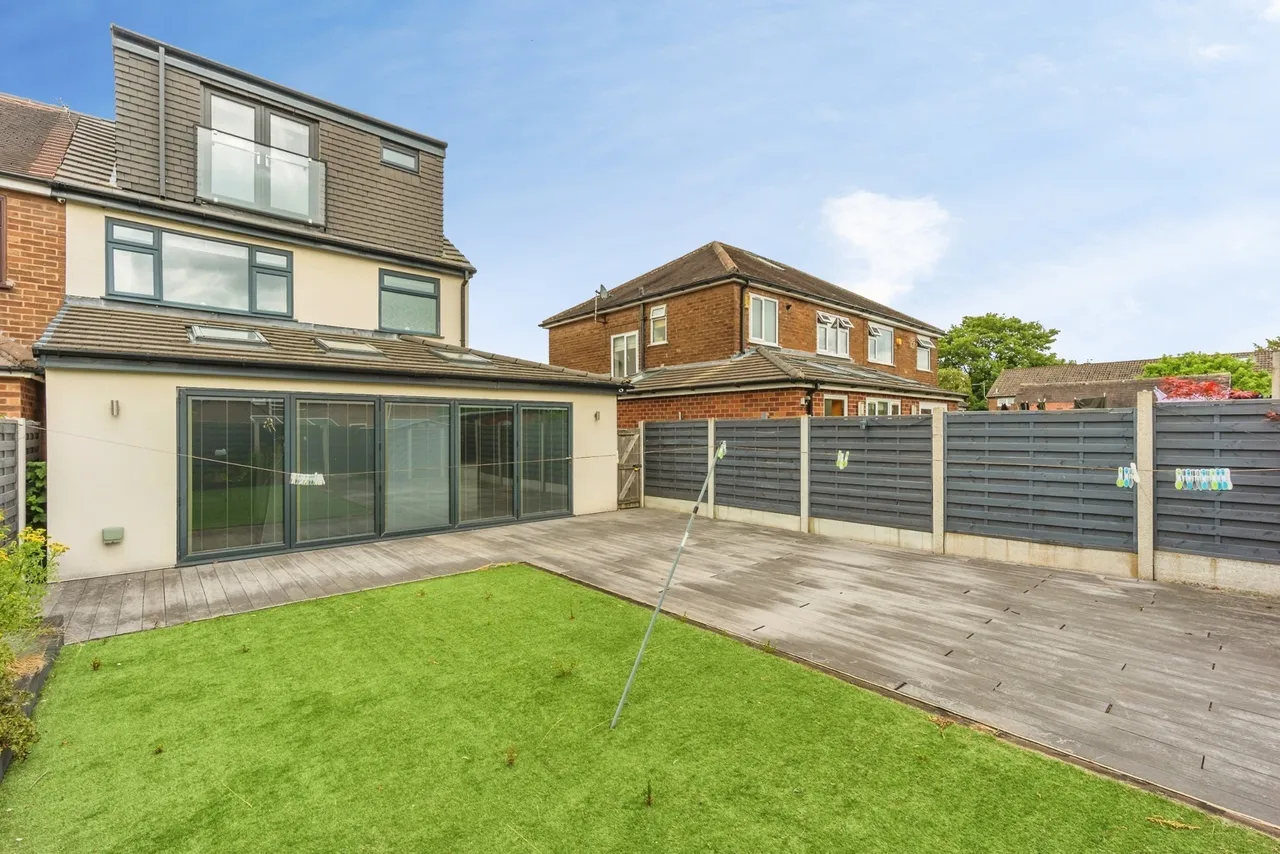 Delamere Avenue, Sale, Greater Manchester, M33, photo 29