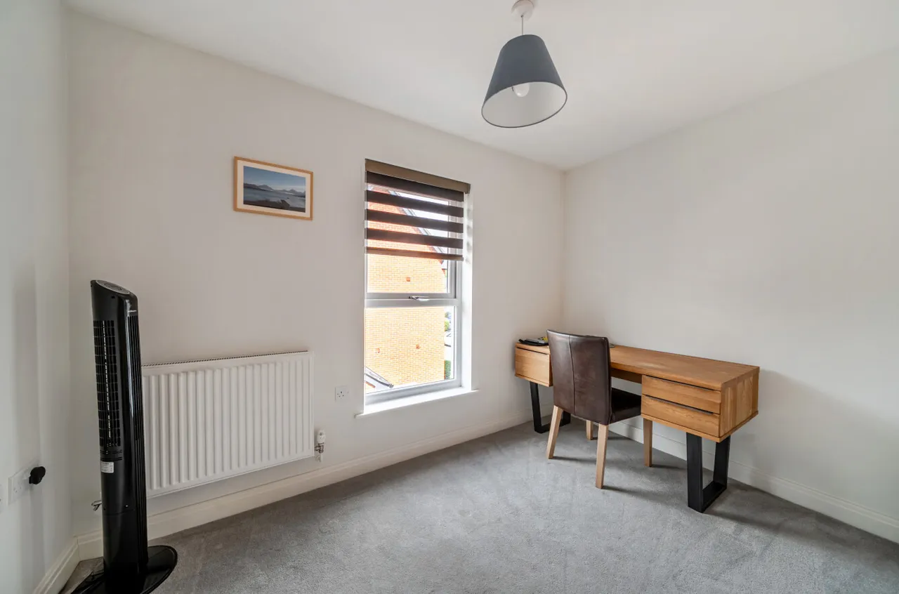 Redfields Meadow, Church Crookham, GU52, photo 8