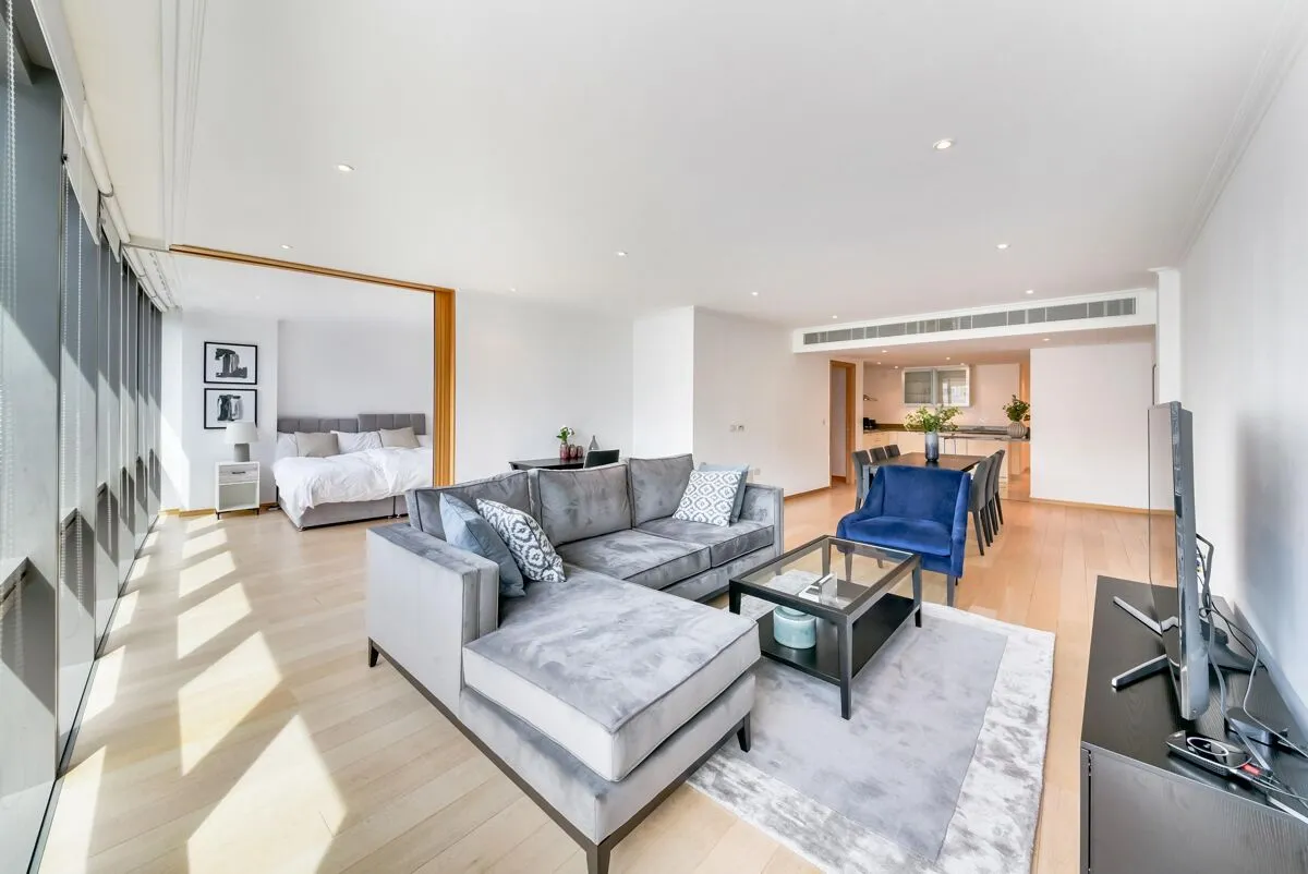 2 bed flat to rent, West India Quay, Canary Wharf, E14