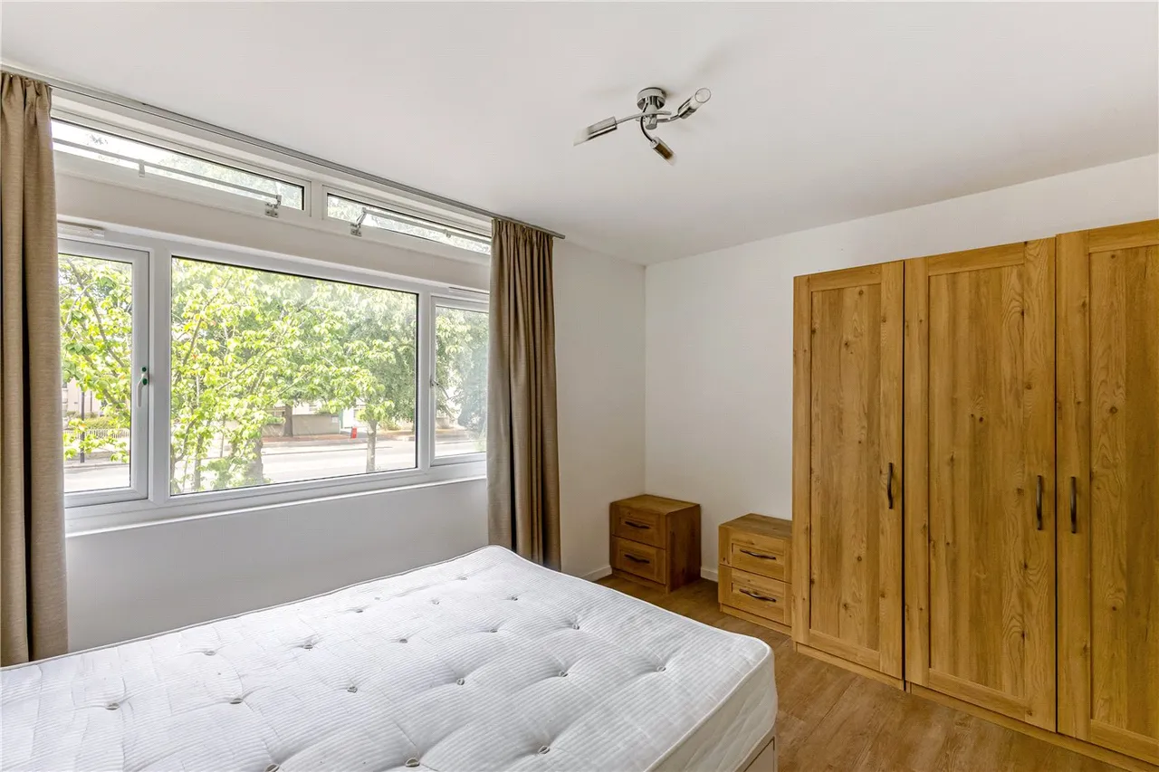 Cedars Road, London, SW4, photo 7