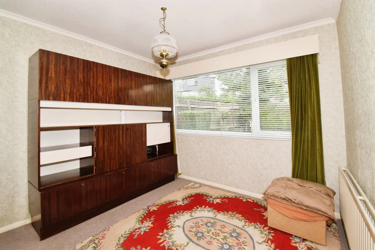 Arreton Close, Leicester, LE2, photo 7
