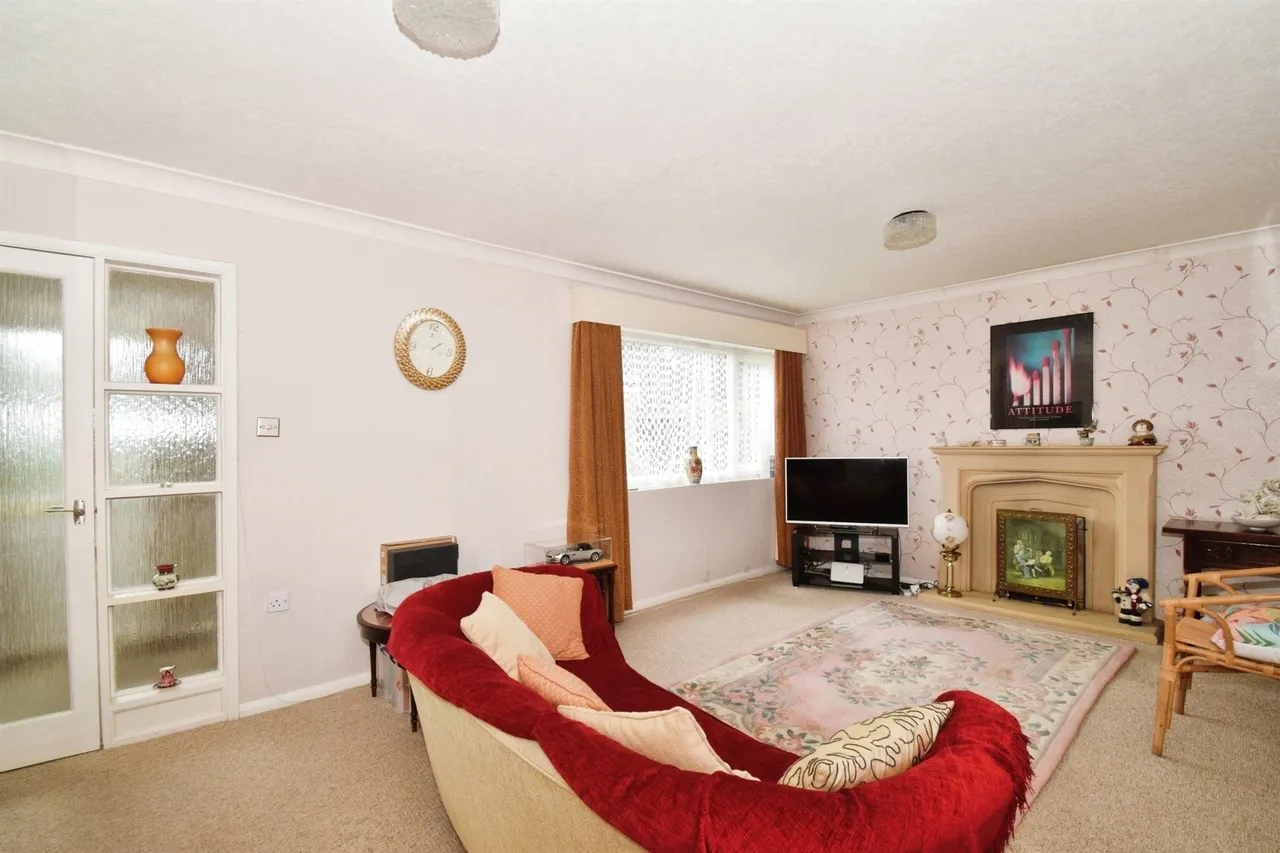 Arreton Close, Leicester, LE2, photo 5