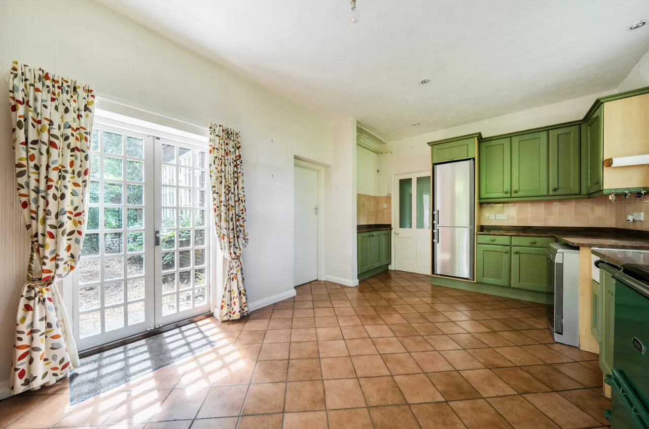 Sandy Lane, Camberley, Surrey, GU15 2AG, photo 19
