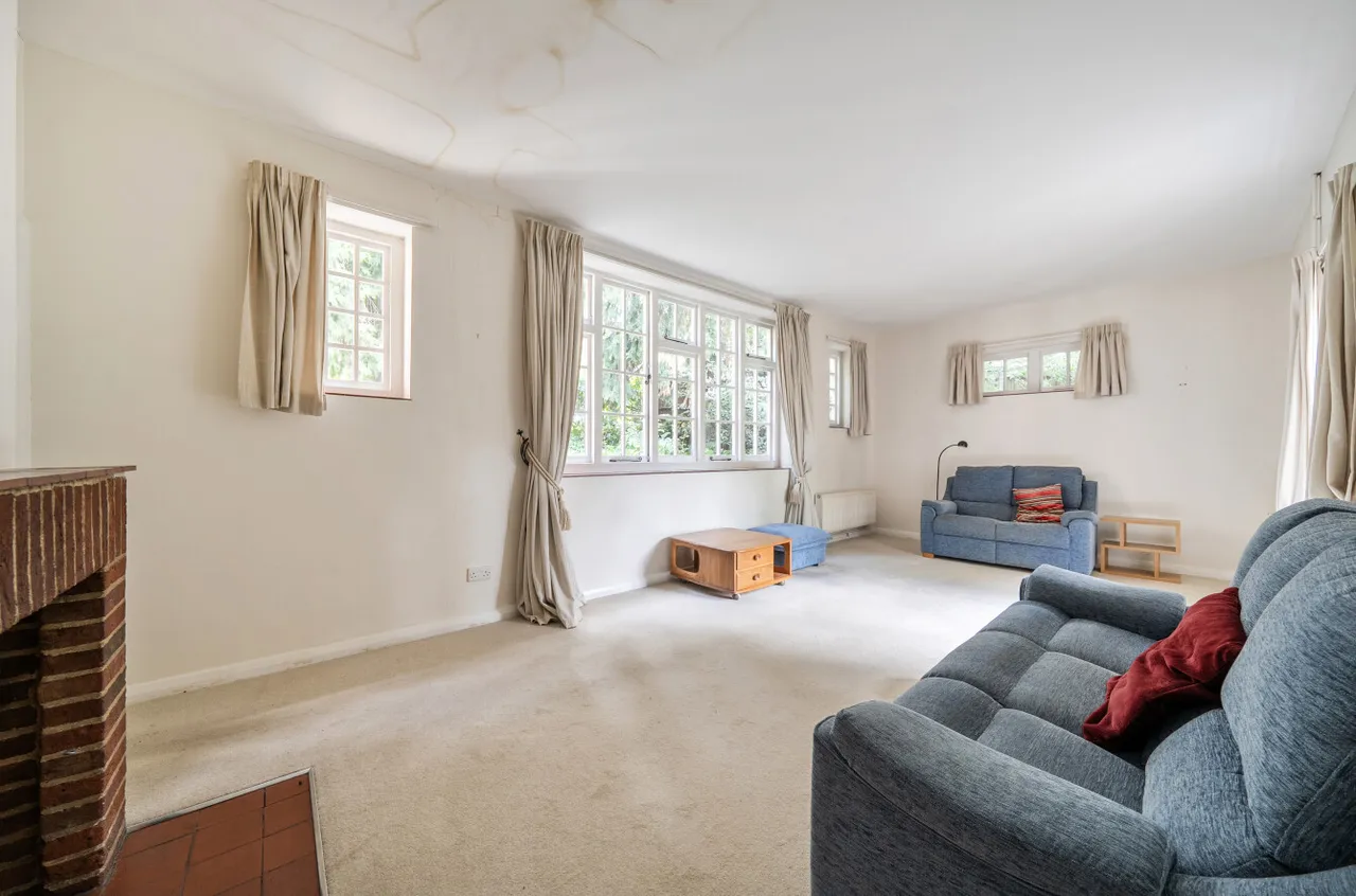 Sandy Lane, Camberley, Surrey, GU15 2AG, photo 17