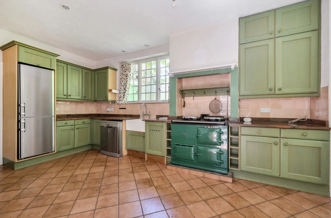 Sandy Lane, Camberley, Surrey, GU15 2AG, photo 18