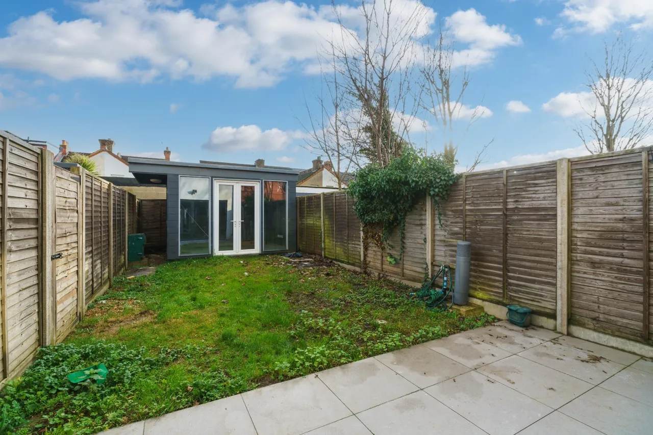 Princess Avenue, Watford, WD18, photo 11
