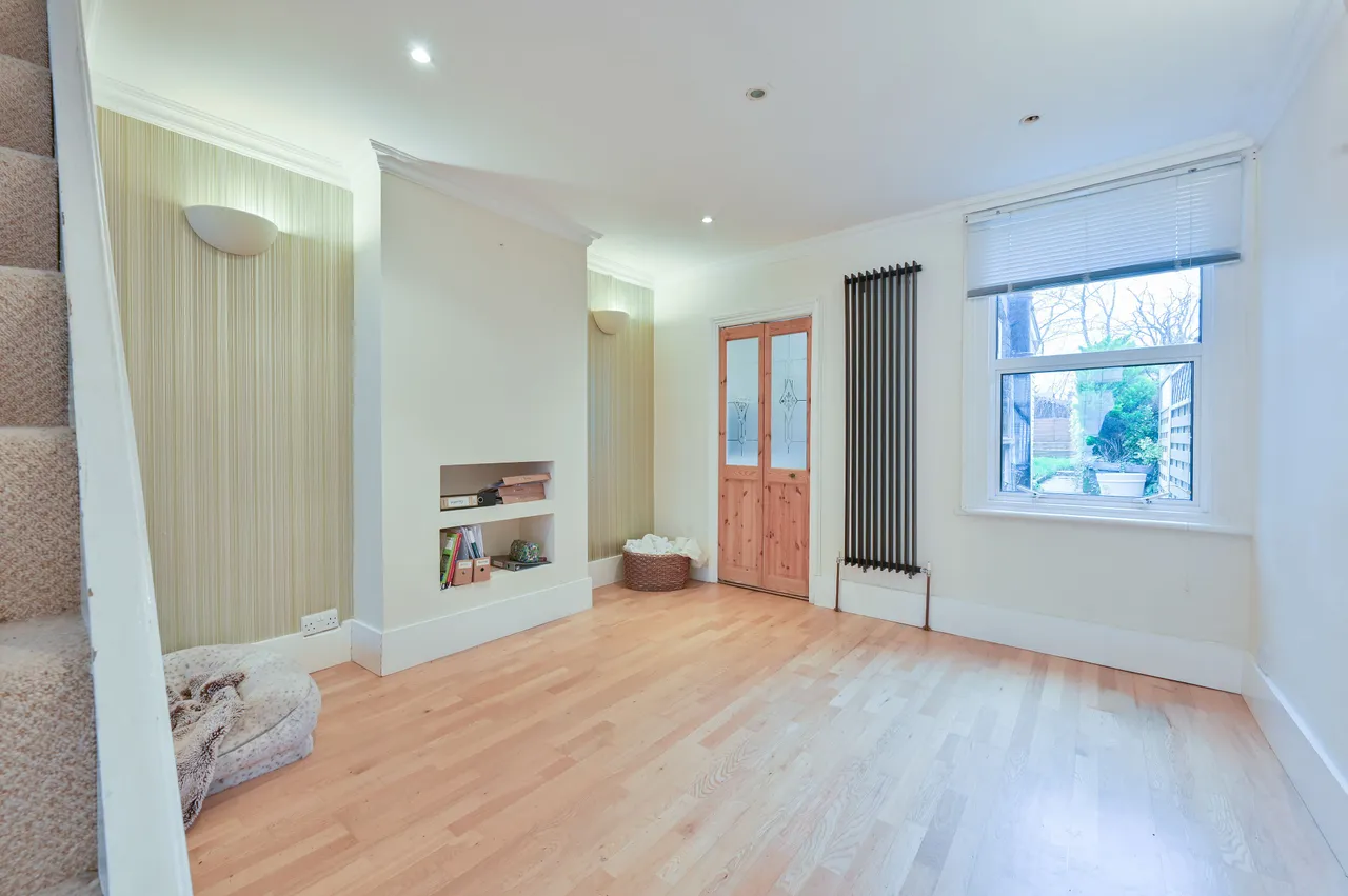 25 Grover Road, Watford, photo 5