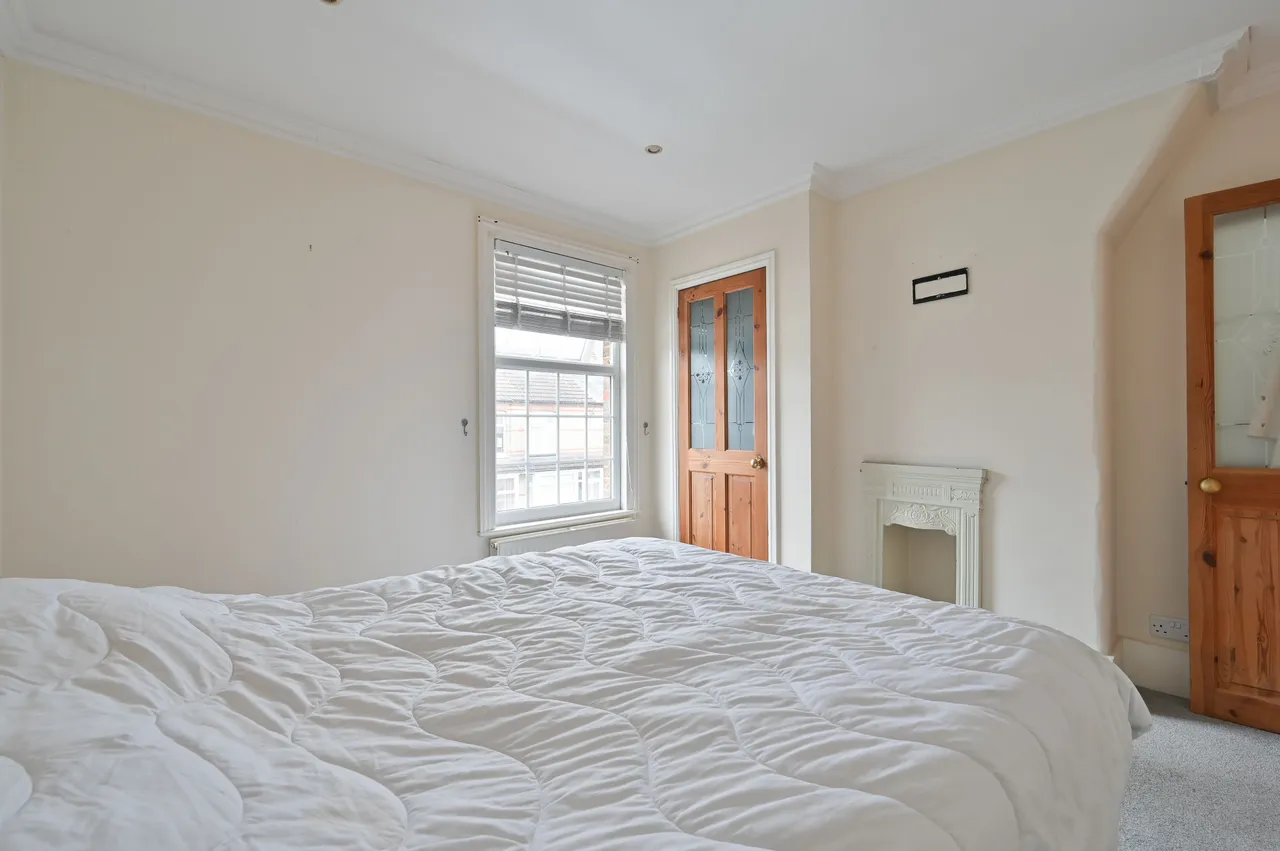 25 Grover Road, Watford, photo 9