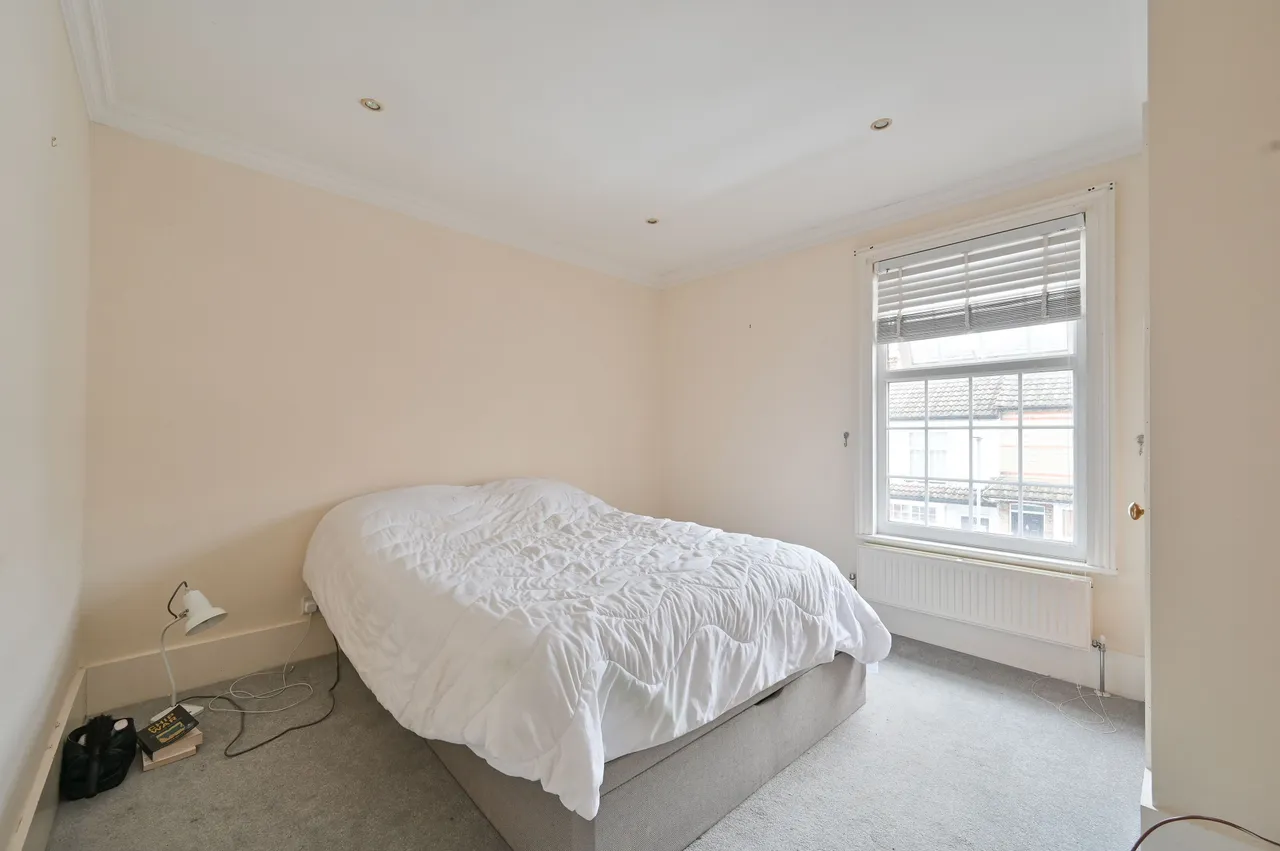 25 Grover Road, Watford, photo 8