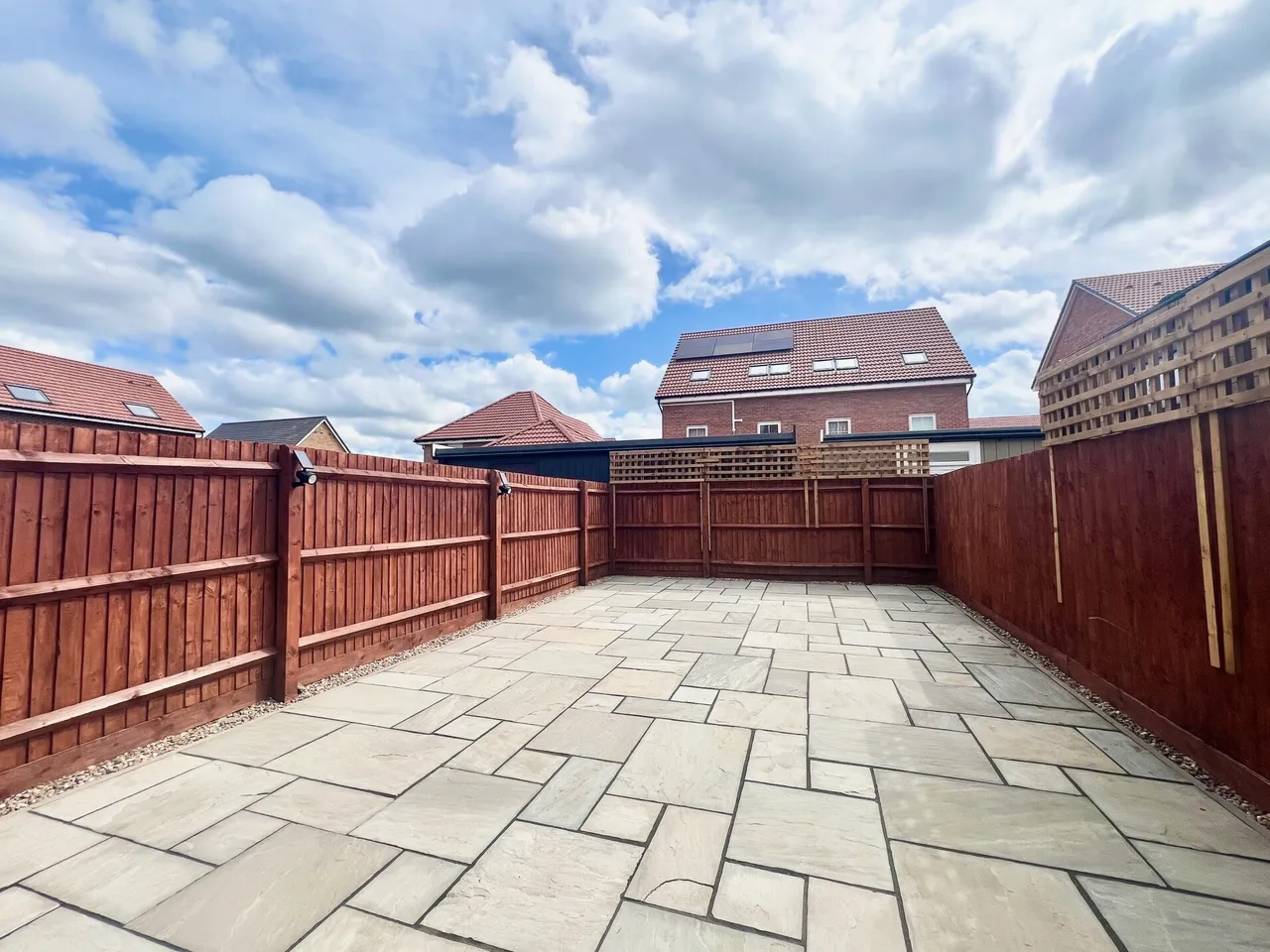 Multimode Close, Beeston, NG9, photo 13